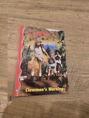 📚 Vintage‎ 90's Barbie Clawman's Warning Summer Reading Book